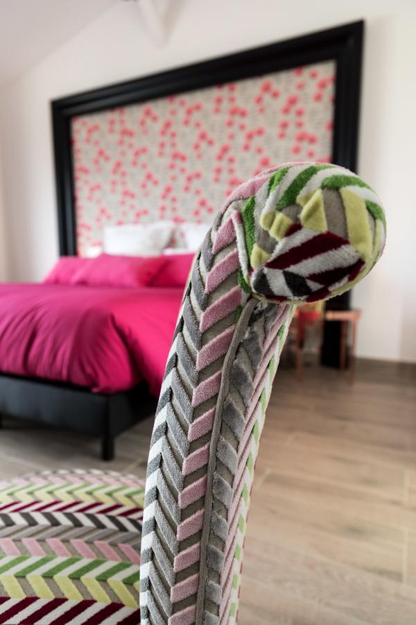 Hotel Chut ! C'Est Ici Venelles Zewnętrze zdjęcie